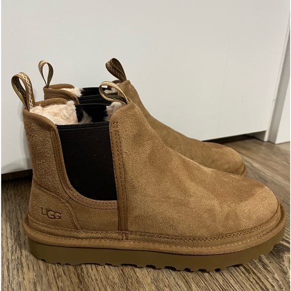 UGG Men’s Neumal Chelsea Boot - Picture 4 of 5
